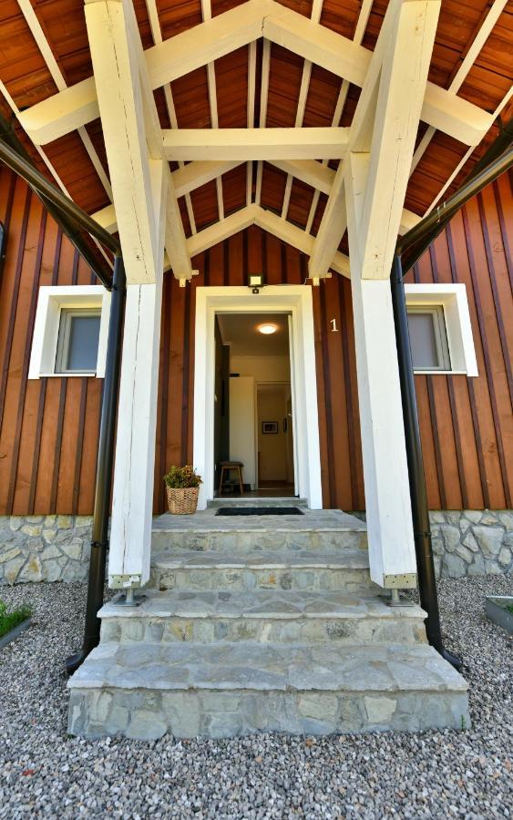 My Way Apartman I Sobe Saborsko ภายนอก รูปภาพ