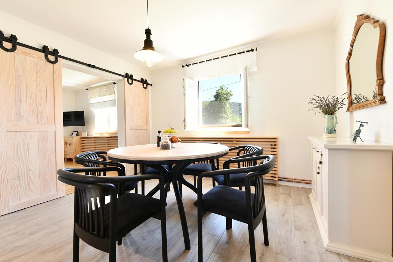 My Way Apartman I Sobe Saborsko ภายนอก รูปภาพ