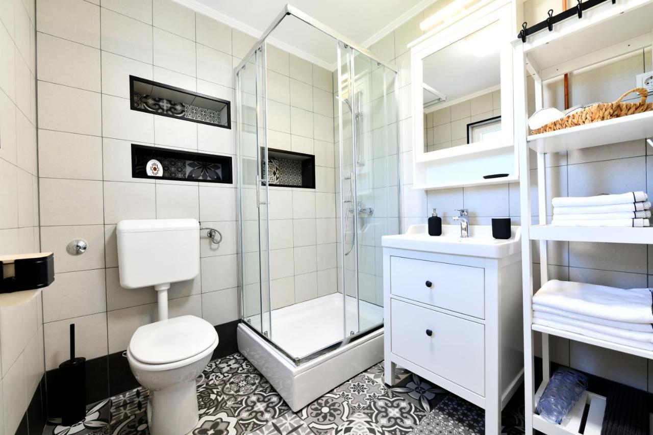 My Way Apartman I Sobe Saborsko ภายนอก รูปภาพ